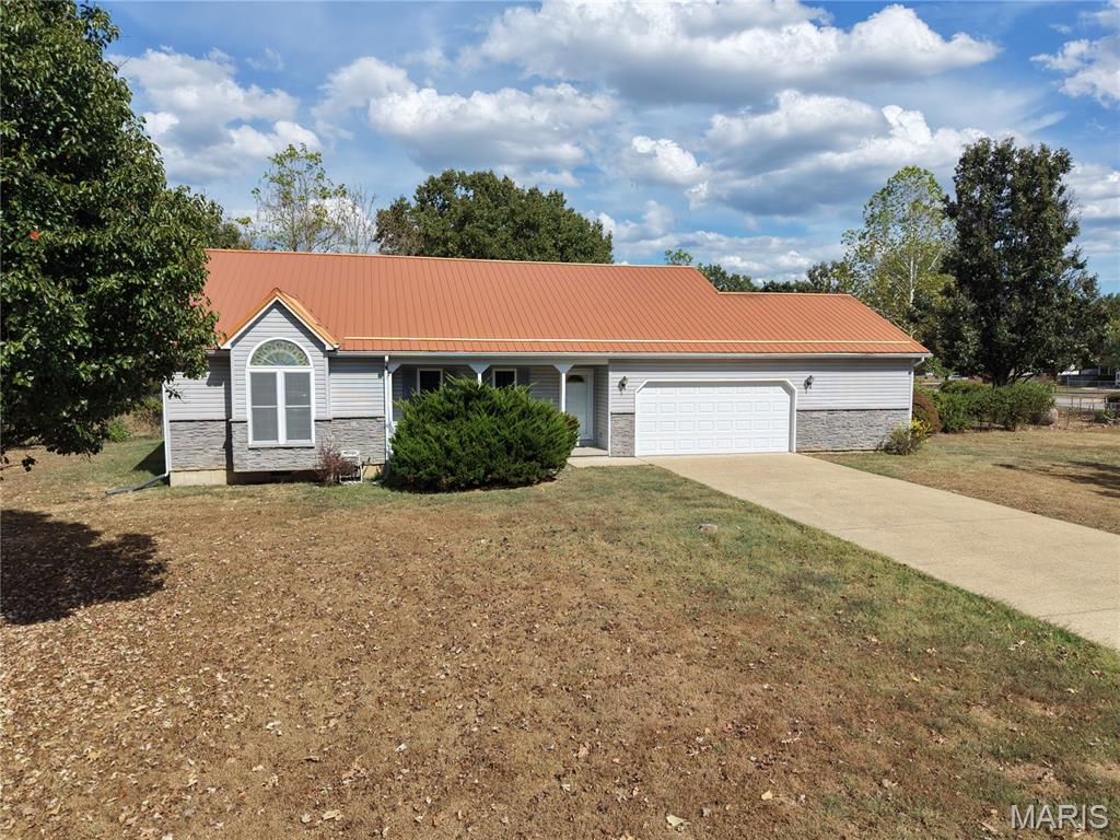 24950 Spencer Road Waynesville Missouri 3 bedroom 2 bathroom home for sale listed at $239,900
