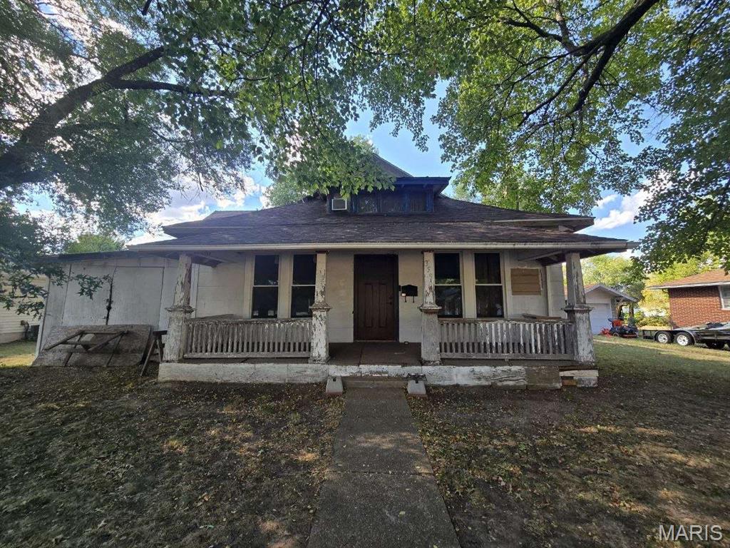 359 W Hayes Street Lebanon Missouri 3 bedroom 1 bathroom home for sale listed at $64,900