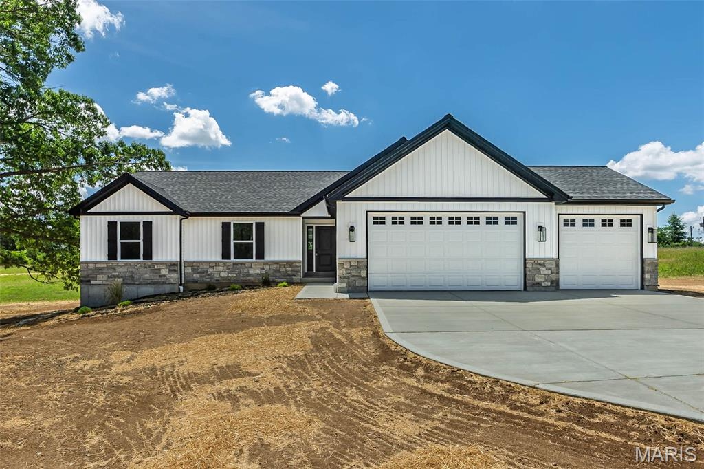 15 Oakview Court, Troy MO