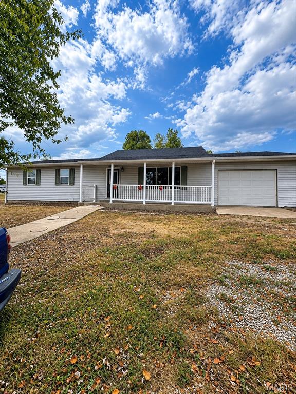 14205 Carat Lane, Dixon MO