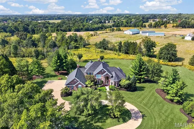 2795 Oberhelman Road, Foristell MO