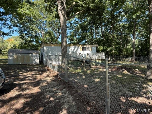 Primary bedroom — 15 Windle Road Cuba Missouri real estate