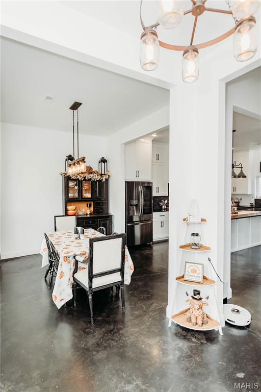 Kitchen — 25925 Springfield Road Waynesville Missouri real estate