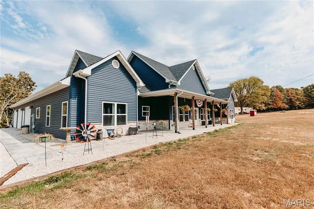 25925 Springfield Road, Waynesville MO