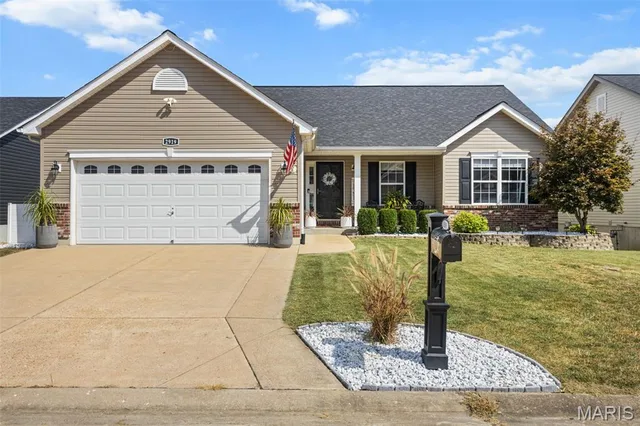 2919 Glaize Creek Drive, Imperial MO