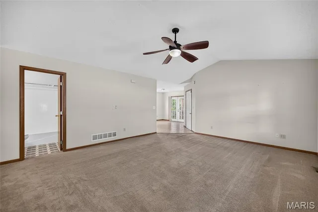 Living room — 22335 Target Road St Robert Missouri real estate