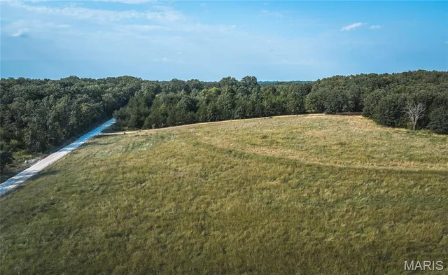 Kitchen — 60.51 Acres 4th Owensville Missouri real estate