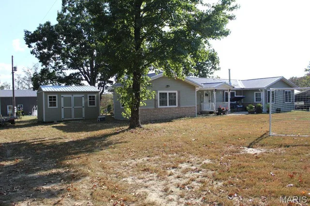 Front exterior — 18400 County Road 7520 Newburg Missouri real estate