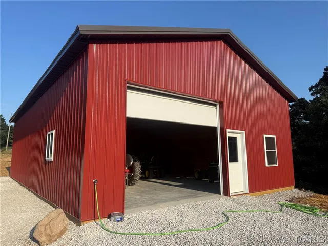 1103 Rombauer Avenue, Novinger MO