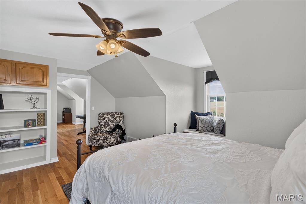 Photo 70