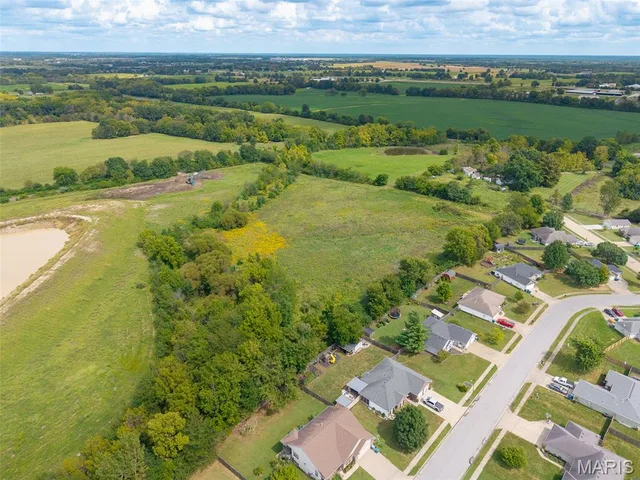 Primary bedroom — TBD 6.56 Acres Lot 7 Middle Creek Ashland Missouri real estate
