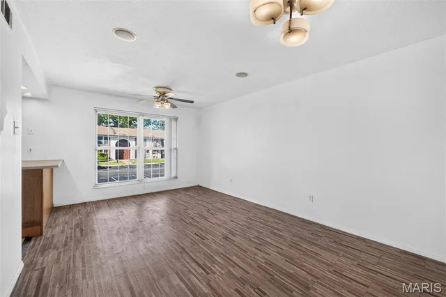 Primary bedroom — 8732 Santa Bella Drive Hazelwood Missouri real estate