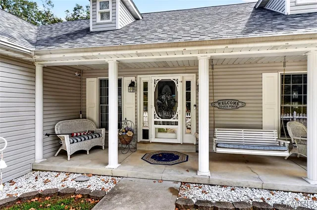 Front exterior — 7326 Woods Road Hillsboro Missouri real estate