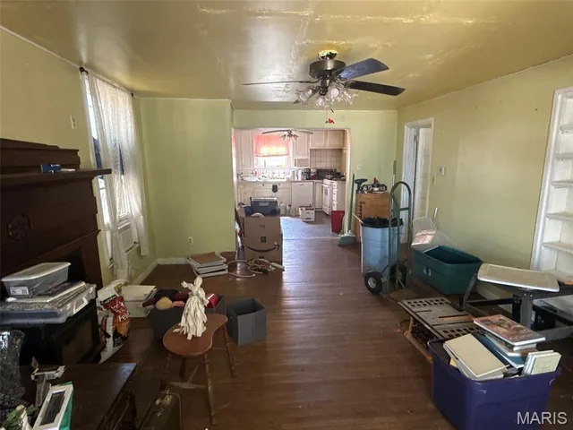 Primary bedroom — 428 S Washington Avenue Lebanon Missouri real estate