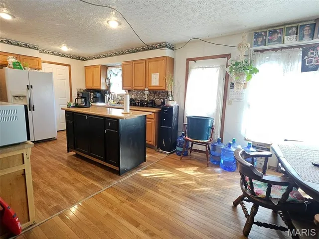 Kitchen — 14005 Cairo Lane Dixon Missouri real estate