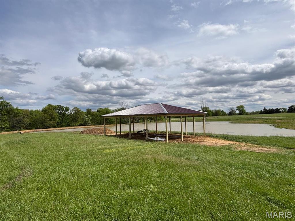 3 & 10 Turkey Roost Trail Monroe City Missouri home for sale listed at $194,900