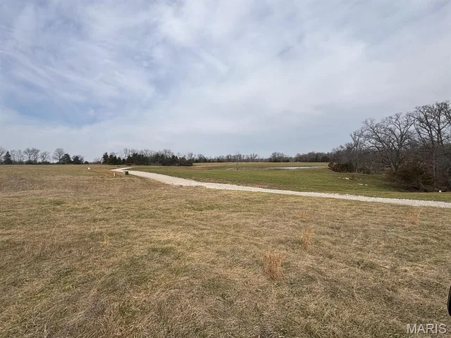 Kitchen — 3 & 10 Turkey Roost Trail Monroe City Missouri real estate