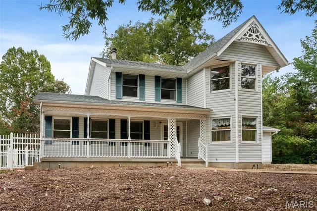 Front exterior — 9360 Ashbrook Farm Road Hillsboro Missouri real estate
