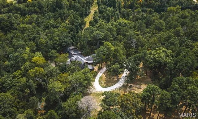 18513 State Route DD, St James MO