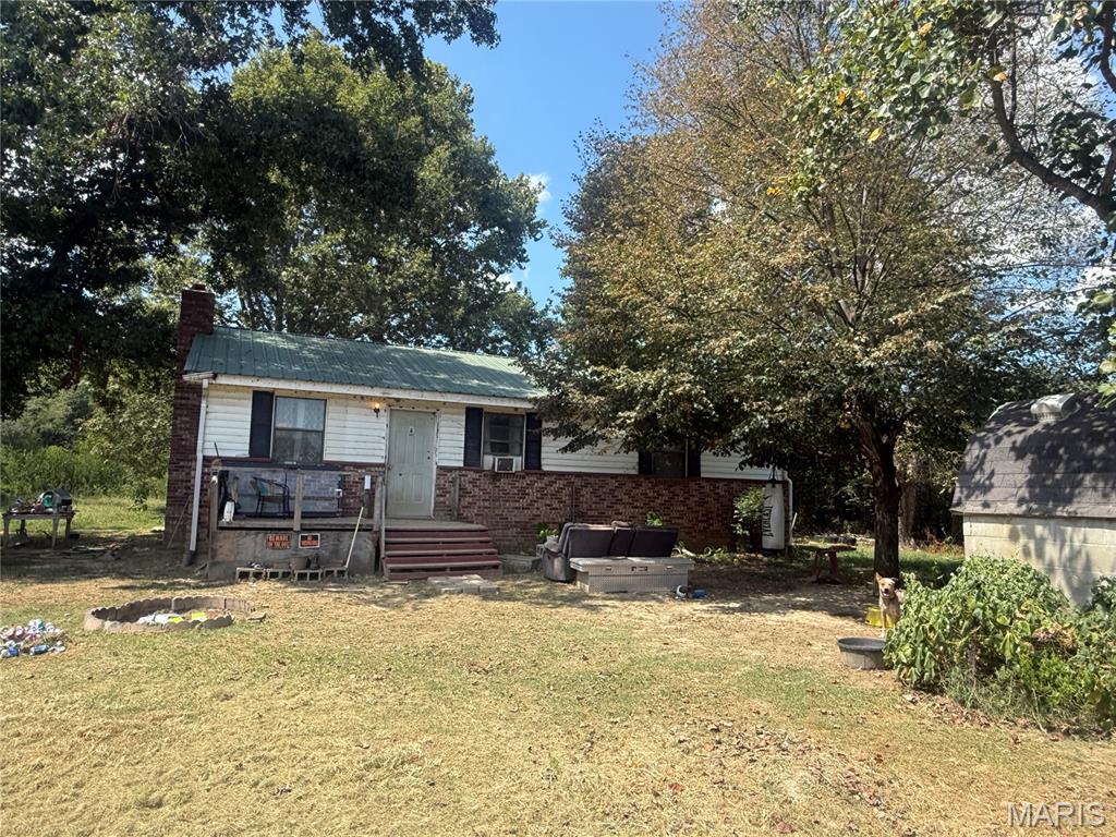 363 County Road 675 Qulin Missouri 2 bedroom 1 bathroom home for sale listed at $75,000