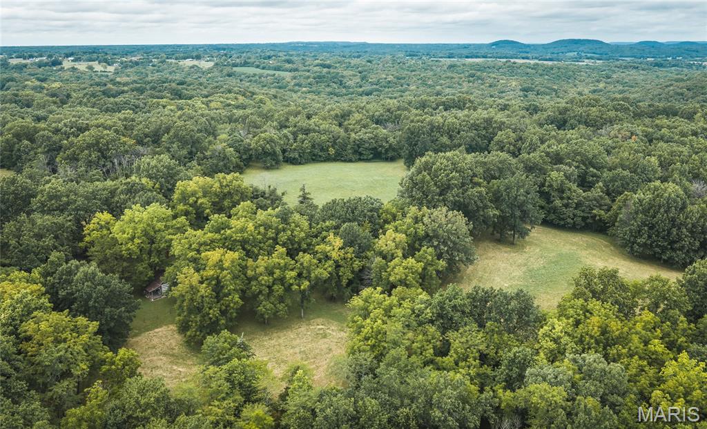 1137 Highway F Eolia Missouri home for sale listed at $2,450,000