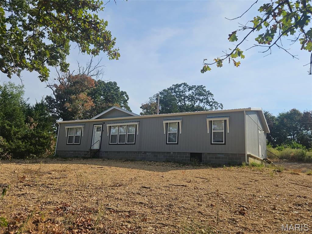 607 W School St. Crocker Missouri 3 bedroom 2 bathroom home for sale listed at $240,000