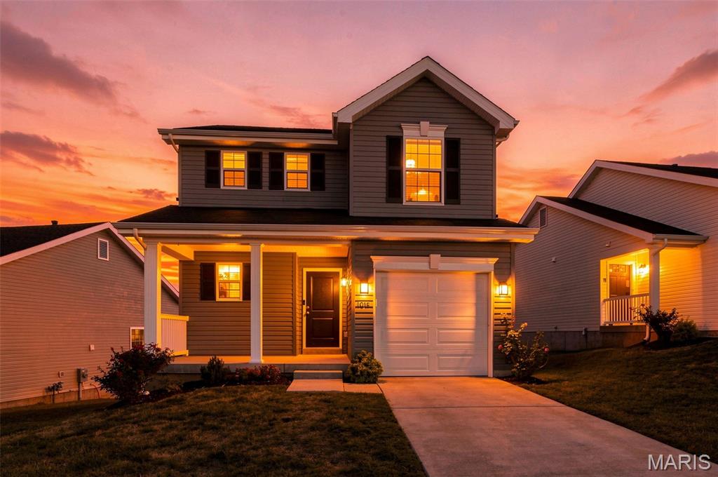 1015 Black Bear House Springs Missouri 3 bedroom 3 bathroom home for sale listed at $320,000