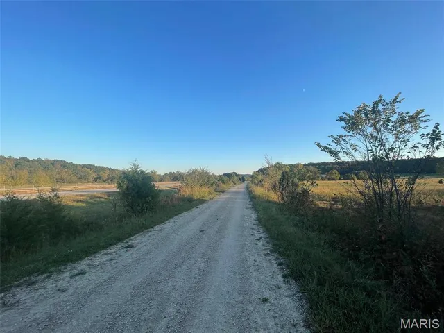 Living room — 0 10.189 Acres off Madison 534 Fredericktown Missouri real estate
