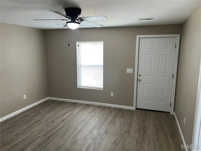 Kitchen — 343 Hilton Street Lebanon Missouri real estate