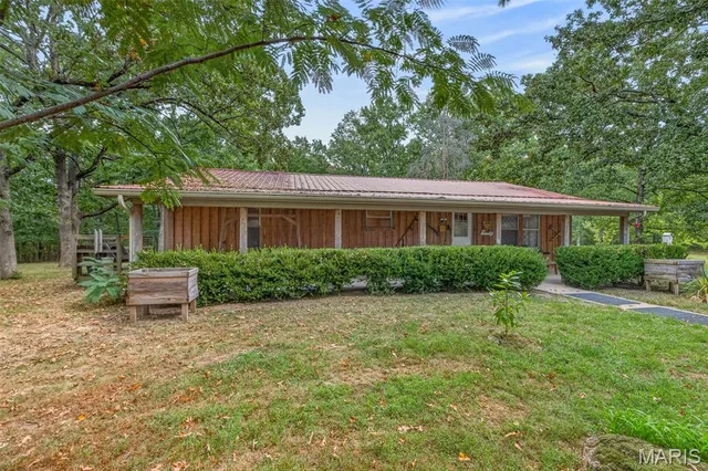 1109 Highway Aa, Farmington MO