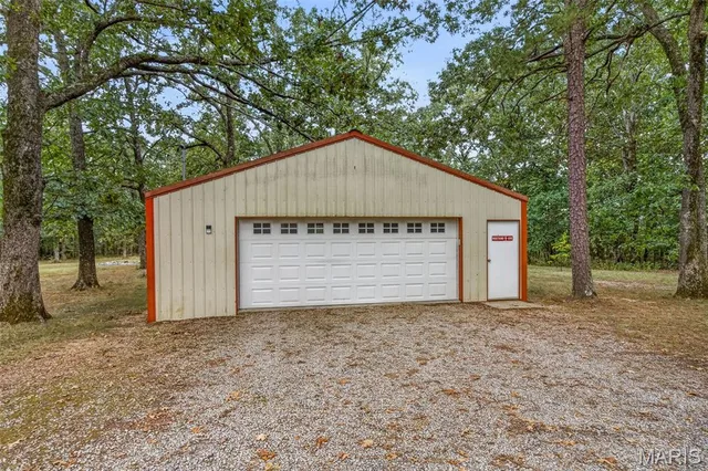 Primary bedroom — 1109 Highway Aa Farmington Missouri real estate