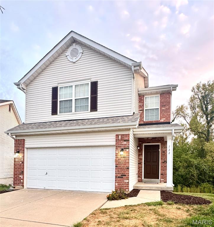 722 Wayland Drive O'Fallon Missouri 3 bedroom 3 bathroom home for sale listed at $310,000