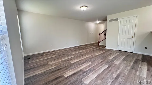 Kitchen — 722 Wayland Drive O'Fallon Missouri real estate