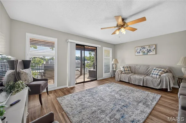 Primary bedroom — 237 Southwood Shores Drive Lake Ozark Missouri real estate