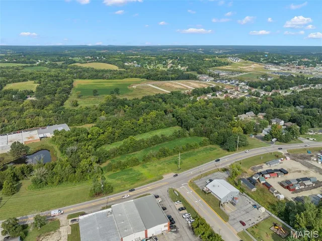 Front exterior — 15.7 +/- Ac Highway A Washington Missouri real estate