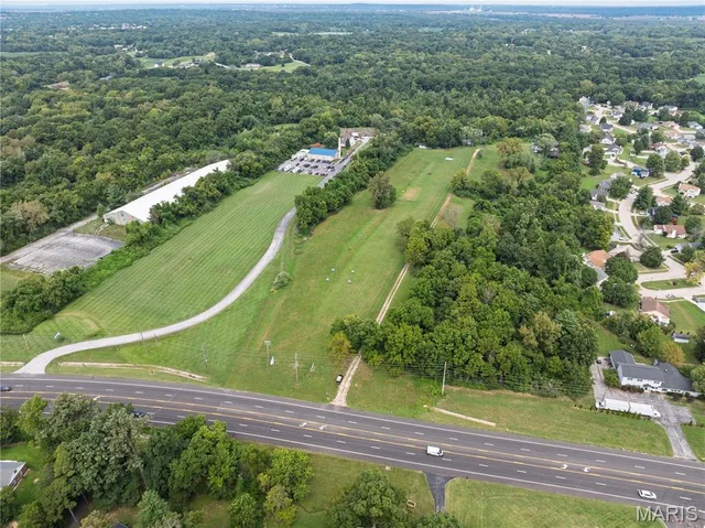 5185 Highway 67, Hazelwood MO