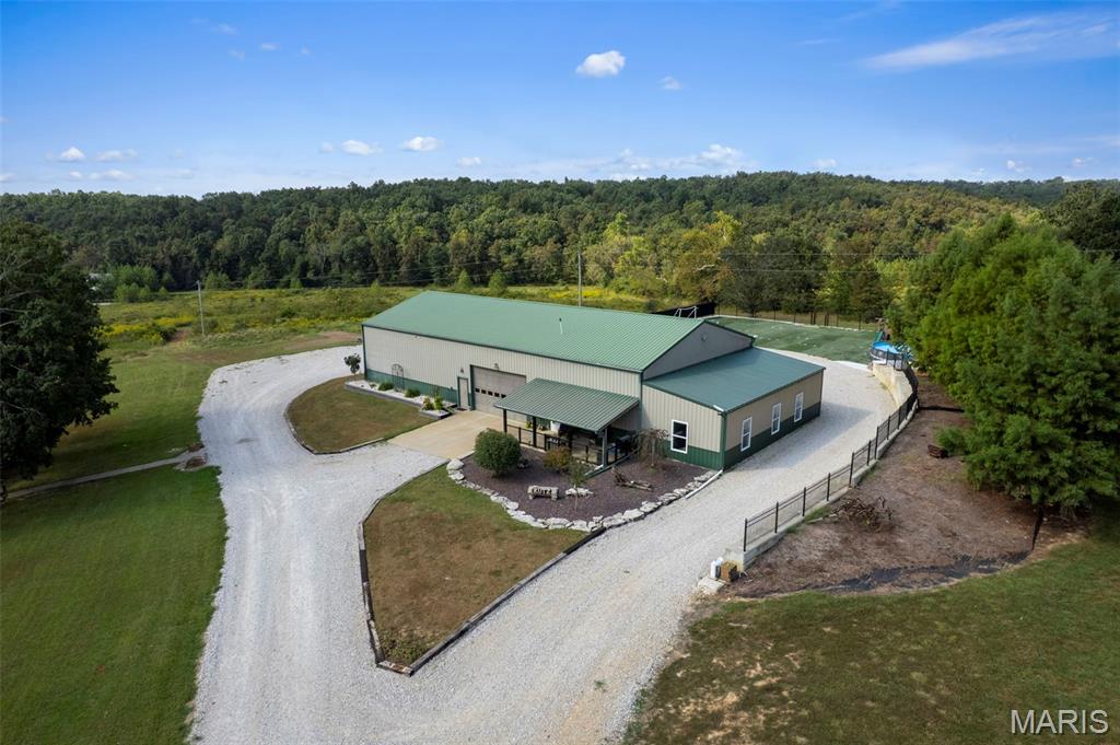 1626 Pcr 730 Perryville Missouri 4 bedroom 2 bathroom home for sale listed at $389,900