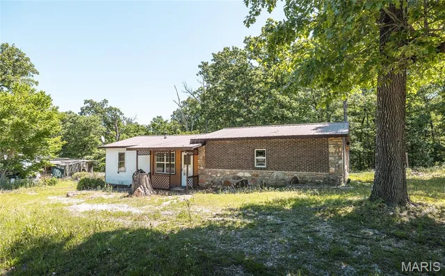 Kitchen — 37310 Highway Aw Plato Missouri real estate