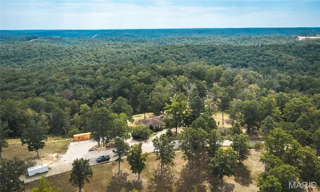 54584 Highway 21, Ellington MO