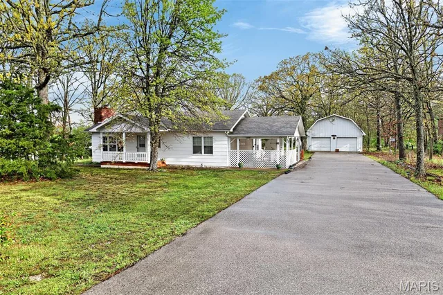 12831 Highway 64, Lebanon MO