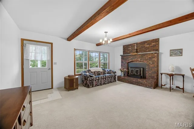 Living room — 12831 Highway 64 Lebanon Missouri real estate