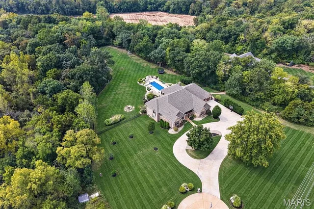 Front exterior — 2000 Diehr Road Wentzville Missouri real estate