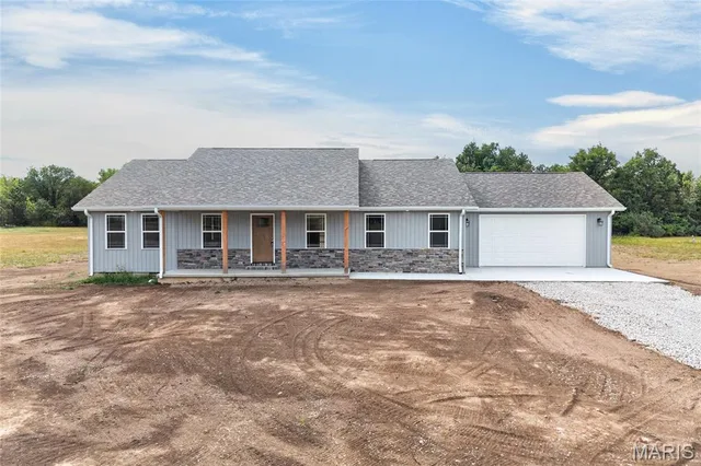 31125 Old Highway 5, Lebanon MO