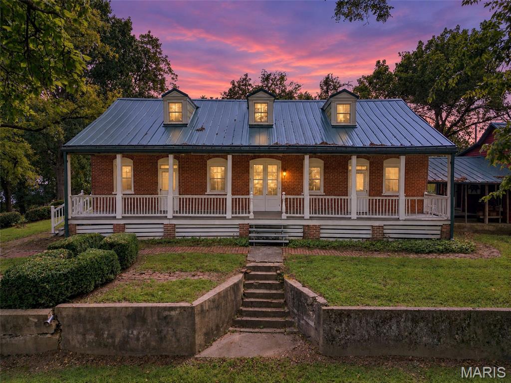 205 8th Street, Hermann MO