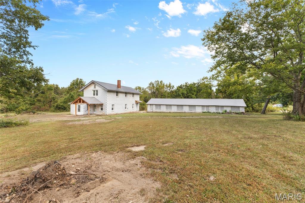 1504 Center Street Bismarck Missouri 3 bedroom 1 bathroom home for sale listed at $375,000