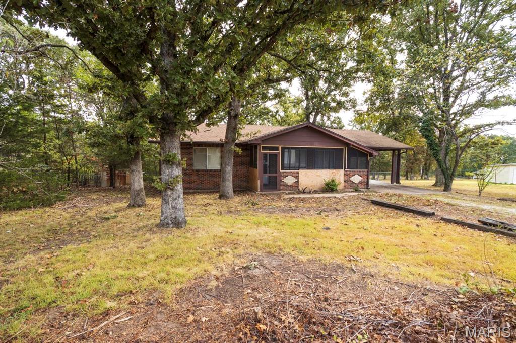 21580 Hatch Drive Dixon Missouri 2 bedroom 1 bathroom home for sale listed at $85,000