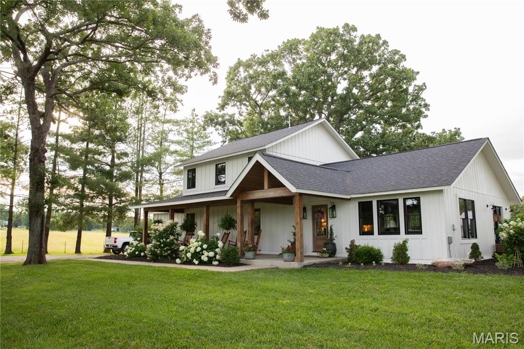 15751 State Route F Rolla Missouri 4 bedroom 2 bathroom home for sale listed at $549,000