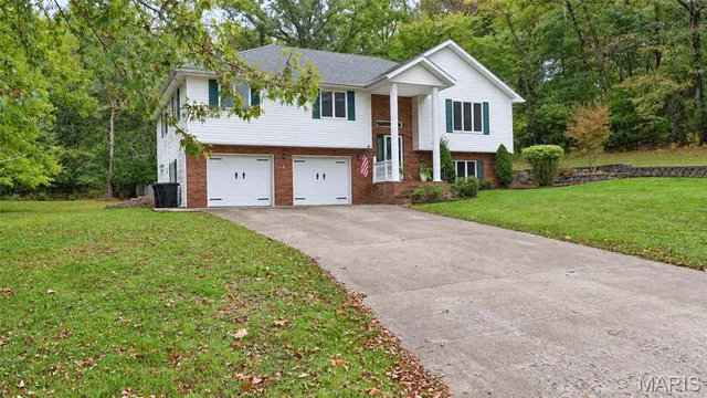 Front exterior — 103 Tiger Street Waynesville Missouri real estate
