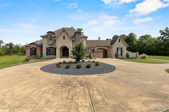 Front exterior — 499 Mossy Oak Ridge Cape Girardeau Missouri real estate