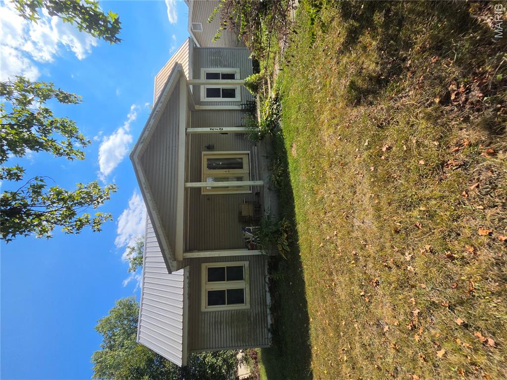212 E James Boulevard St James Missouri 3 bedroom 2 bathroom home for sale listed at $159,000